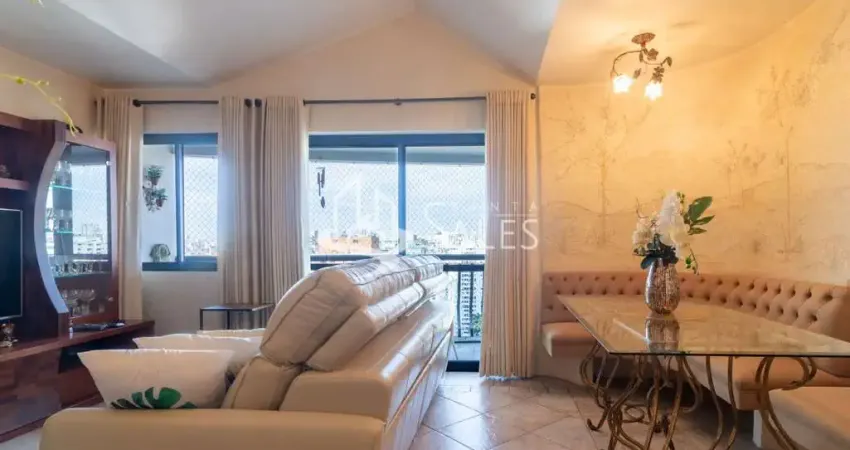 Apartamento a Venda em Moema Passáros!!! Reformado!!!