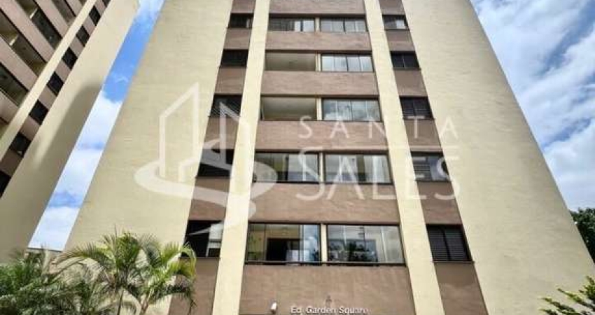 Apartamento em Cambuci com 57m²-  2 dormitórios, 1 banheiro, 1 vaga de garagem.