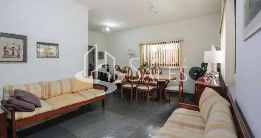 Casa de luxo para locação em são paulo na vila hamburguesa: 3 quartos, 3 suítes, 6 banheiros, 4 vagas e 270m² de área.