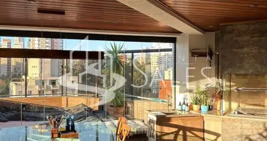 Apartamento de Luxo à Venda em São Paulo - Vila Andrade  4 Suítes, 1 Sala, 5 Banheiros  213m²  3 Vagas de Garagem
