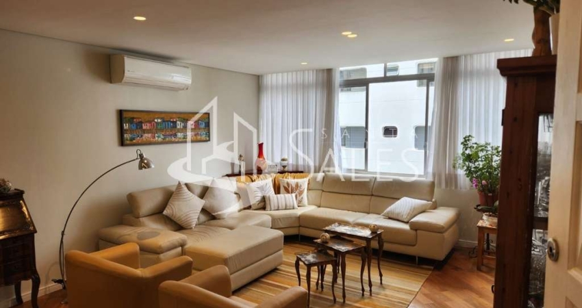 Apartamento à venda em São Paulo-SP, Jardim Paulista: 3 quartos, 1 suíte, 3 banheiros, 130m² de área. Visite já!