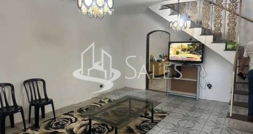 Casa à venda em São Paulo-SP, Vila Aricanduva: 3 quartos, 3 banheiros, 2 vagas de garagem, 240,00m². Compre reformada ou não!