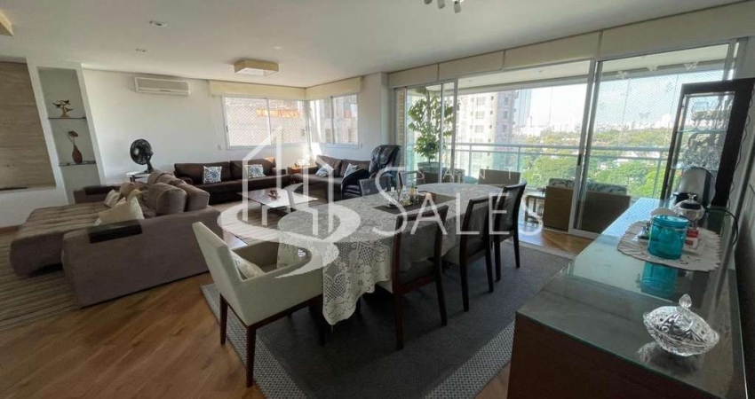 Imperdível: Apartamento à venda no Brooklin Paulista, São Paulo-SP! 4 quartos, 4 suítes, 6 banheiros, 4 vagas, 240m².