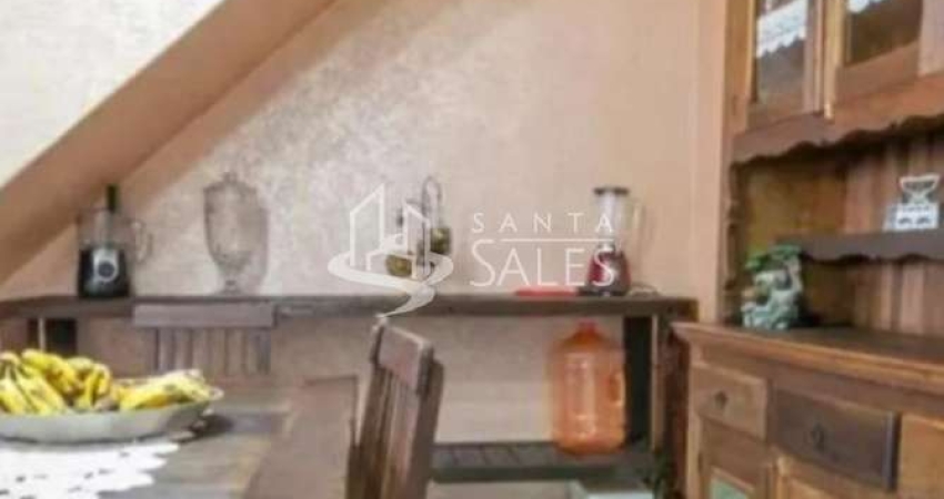 Casa para locação na Vila Marina, São Paulo-SP: 3 quartos, 3 salas, 2 banheiros, 1 vaga de garagem, 240m² de área.