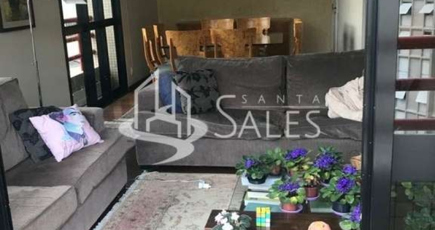 Impecável Apartamento Duplex de Luxo no coração do Itaim Bibi, São Paulo-SP: 4 suítes, 2 salas, 5 banheiros, 3 vagas - 170m². Venha conferir!