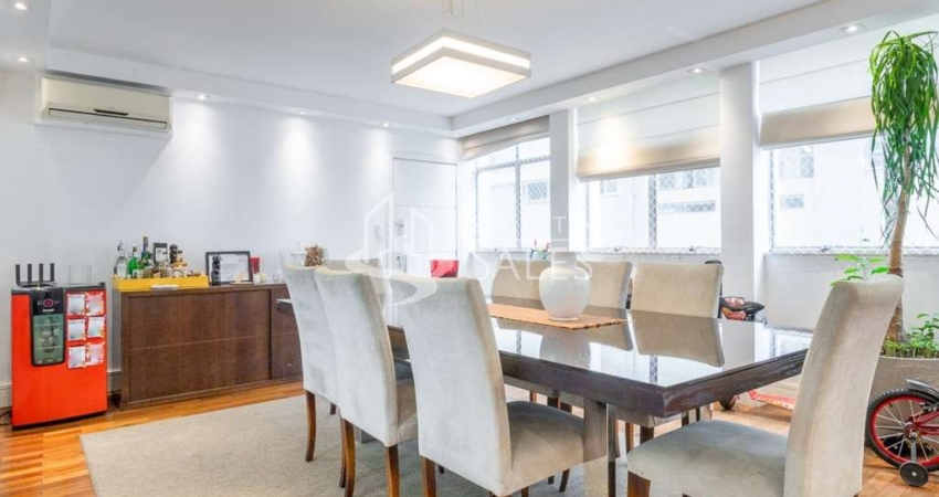 Apartamento à venda em Santa Cecília, São Paulo-SP: 3 quartos, 1 suíte, 1 sala, 4 banheiros, 2 vagas de garagem!
