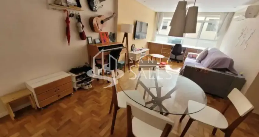 Apartamento à venda em Pinheiros, São Paulo-SP: 2 quartos, 1 sala, 2 banheiros, 80m² e 1 vaga de garagem!