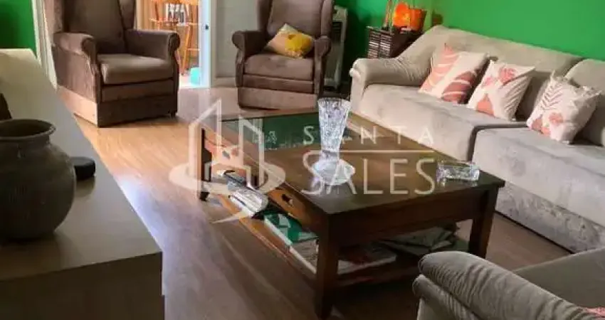 Casa à venda em São Paulo-SP, Vila Campo Grande  3 quartos, 1 sala, 2 banheiros, 2 vagas de garagem  220m² de área