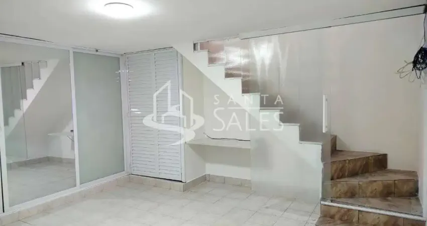 Casa à venda em São Paulo-SP, bairro Jardim Lallo: 3 quartos, 1 suíte, 1 sala, 2 banheiros, 2 vagas - 220m². Confira!