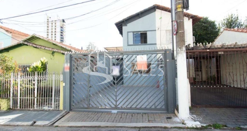 Imperdível casa à venda em São Paulo-SP, bairro Campo Belo: 3 quartos, 1 sala, 3 banheiros, 2 vagas de garagem, 210m².