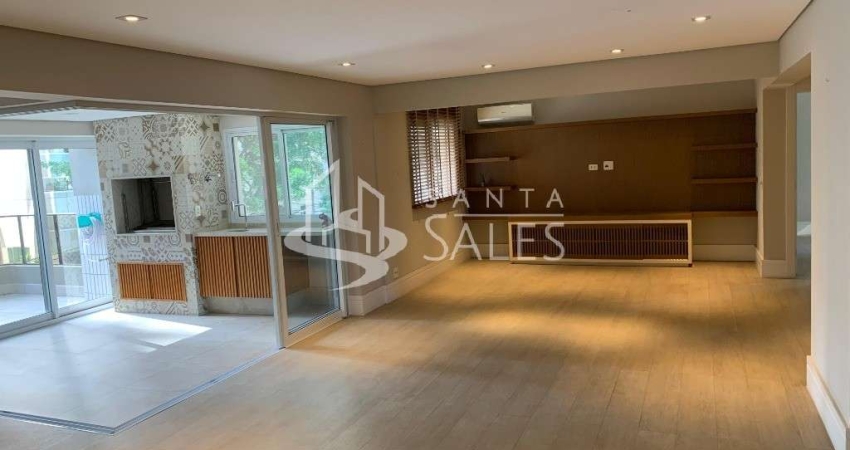 Apartamento à venda no Itaim Bibi, São Paulo-SP: 3 quartos, 3 suítes, 3 salas, 5 banheiros, 4 vagas, 216,00 m². Venha conferir!