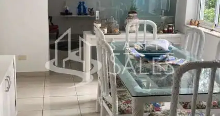 Apartamento de luxo em Higienópolis, São Paulo-SP: 2 quartos, 1 suíte, 3 salas, 2 banheiros, 3 vagas de garagem, 330m².