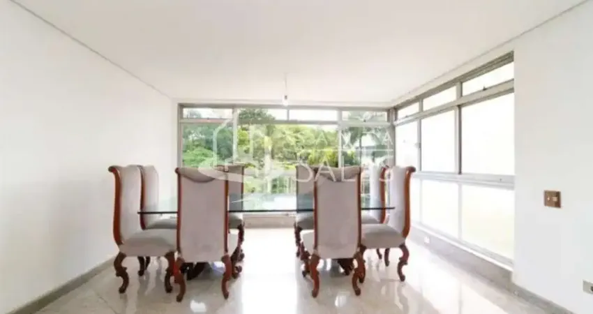 Lindo apartamento com 147m² a 2 minutos do parque do ibirapuera!