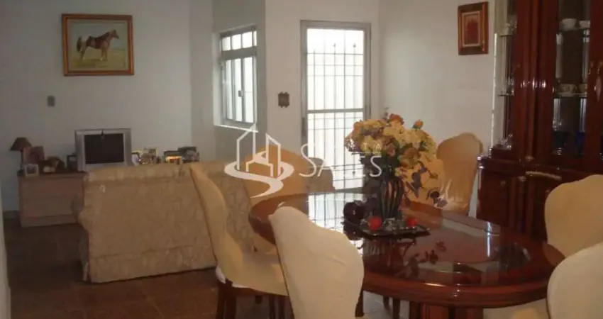 Casa com 3 quartos à venda na Avenida Itaboraí, 318, Chácara Inglesa, São Paulo