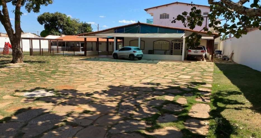 Casa com 5 quartos à venda na Quadra 21, Jardim Brasília, Águas Lindas de Goiás