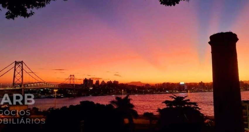Apartamento à venda, 82 m² por R$ 1.100.000,00 - Centro - Florianópolis/SC