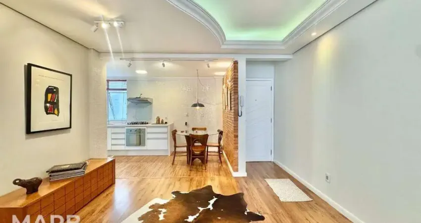 Apartamento com 3 dormitórios à venda, 105 m² por R$ 960.000,00 - Centro - Florianópolis/SC