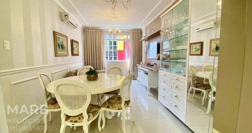 Apartamento com 2 dormitórios à venda, 57 m² por R$ 640.000,00 - Centro - Florianópolis/SC