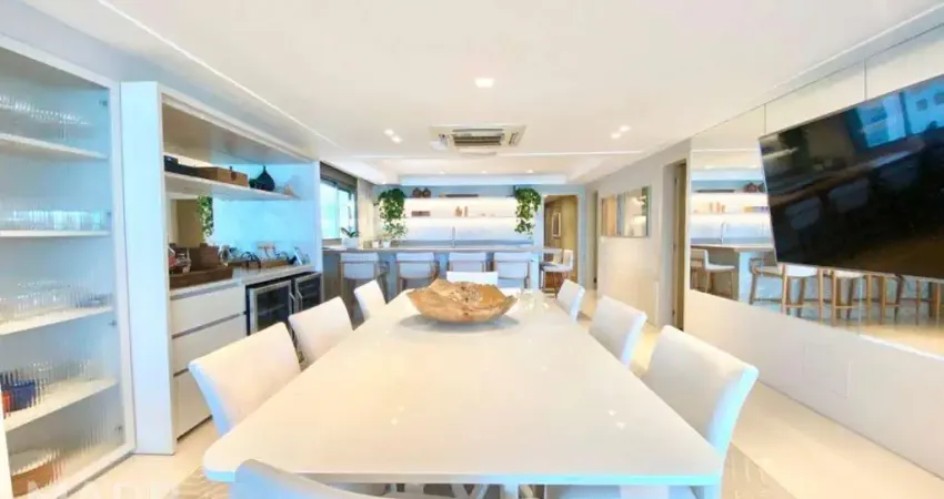 Apartamento 3 dormitórios à venda, 287 m² por R$ 7.790.000 - Beira Mar - Florianópolis/SC