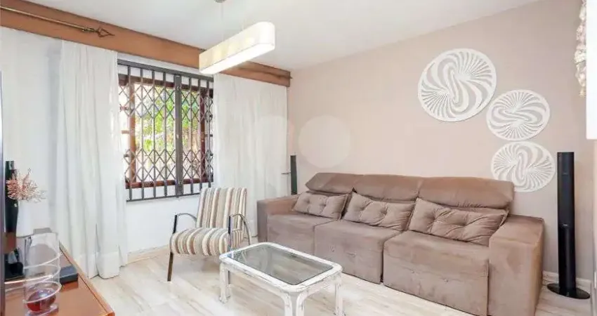 Casa com 3 quartos à venda em Alto Boqueirão - PR