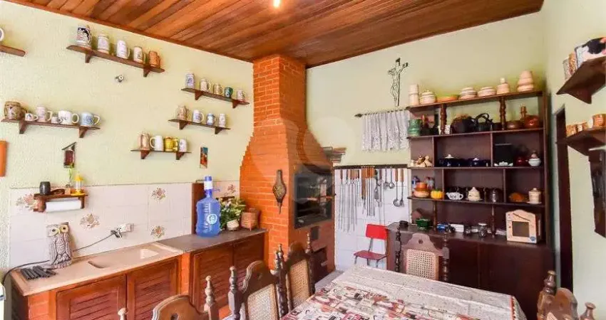 Casa com 4 quartos à venda na Rua Nicanor Rivas, 260, São Braz, Curitiba