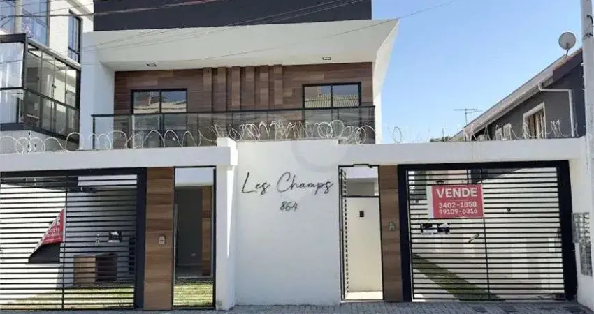 Condomínio com 3 quartos à venda em Novo Mundo - PR