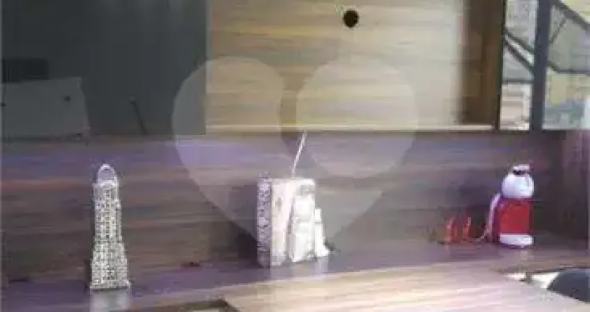 Sala comercial à venda na Rua Conselheiro Laurindo, 600, Centro, Curitiba