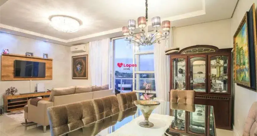 Casa à venda na Avenida Desembargador Hugo Simas, 1089, Bom Retiro, Curitiba