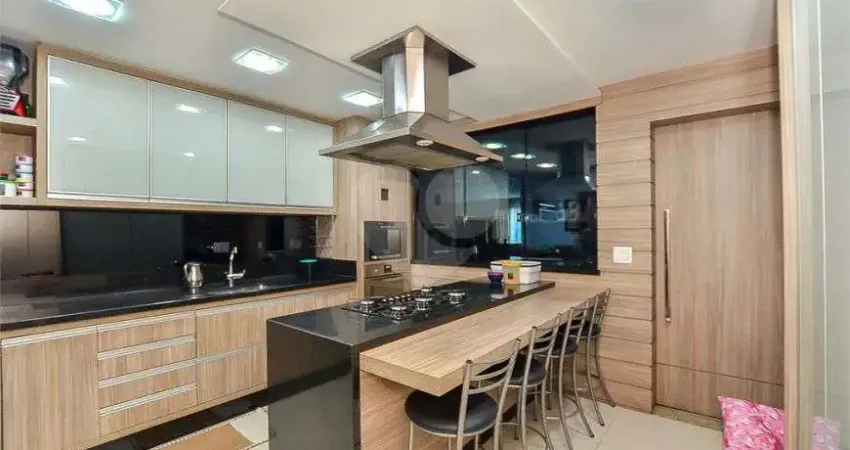 Casa com 3 quartos à venda na Rua Luiz Tramontin, 2239, Campo Comprido, Curitiba