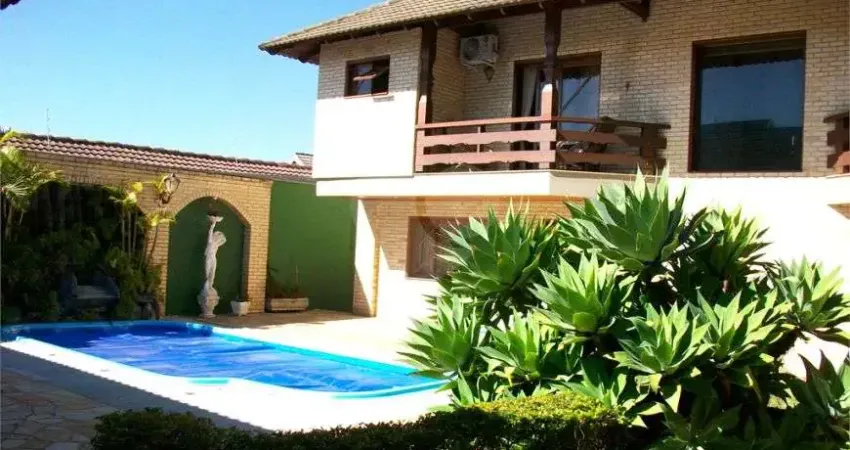 Casa com 4 quartos à venda em Santa Felicidade - PR