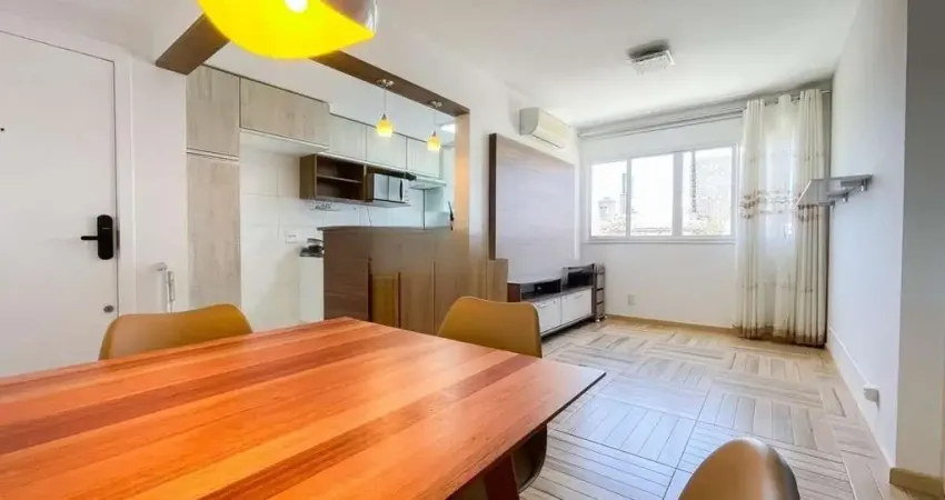 Apartamento com 2 quartos para alugar na Rua Antônio Joaquim Mesquita, 570, Passo da Areia, Porto Alegre