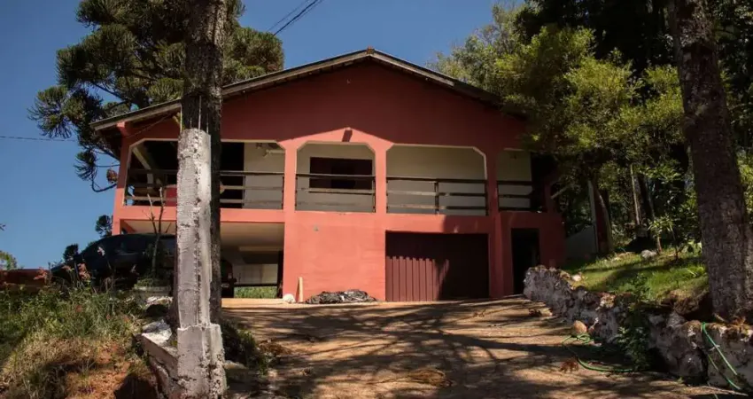 Oportunidades :Chácara a Venda  área total de  17.242,50M, 180M² constr.