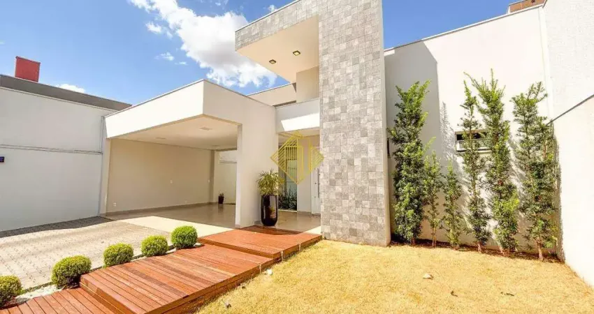 CASA TÉRREA COM PISCINA NA VILA INDUSTRIAL - TOLEDO / PR