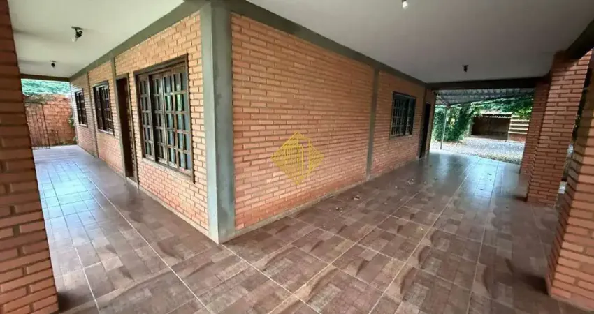 CASA PARA LOCAÇÃO NA VILA INDUSTRIAL EM TOLEDO - PARANÁ