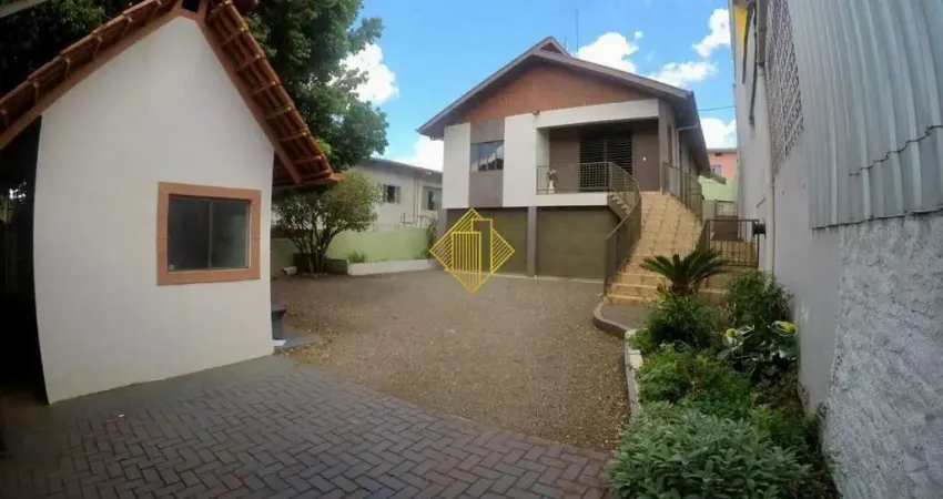 Casa com 6 quartos para alugar no Centro, Toledo