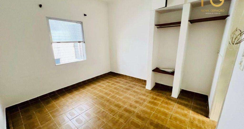 Kitnet com 1 dormitório à venda, 25 m² por R$ 180.000,00 - Canto do Forte - Praia Grande/SP