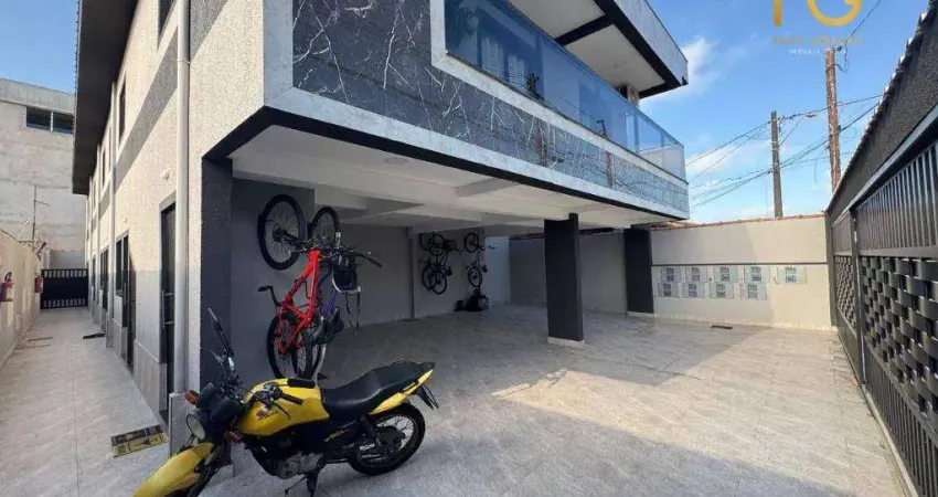 Sobrado com 2 dormitórios à venda, 51 m² por R$ 370.000,00 - Balneário Pires - Praia Grande/SP