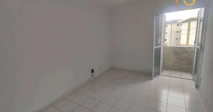 APARTAMENTO COM ELEVADOR NO BOQUEIRÃO - 01 DORMITORIO