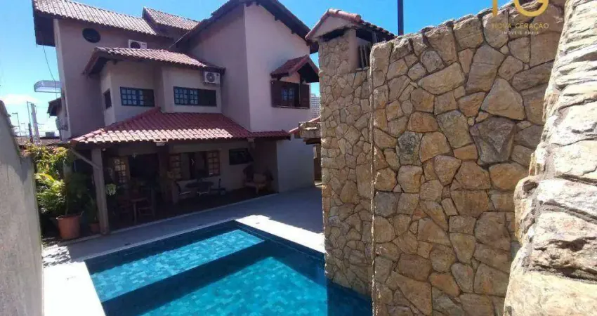 Sobrado alto padrão em estilo colonial - 04 dormitorios 02 suites - piscina - bairro bal.florida/praia grande-sp