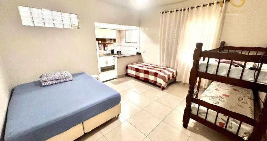 Kitnet com 1 dormitório à venda, 30 m² por R$ 215.000 - Boqueirão - Praia Grande/SP
