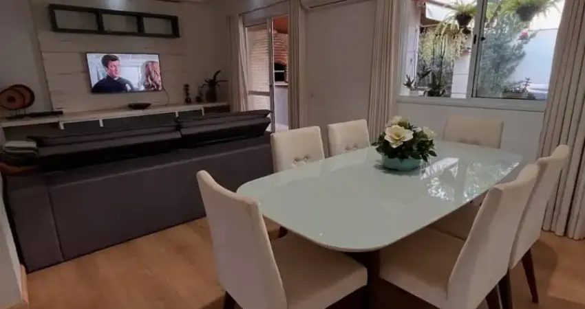 Casa em Condomínio a venda no Jardim Botânico, lazer completo.