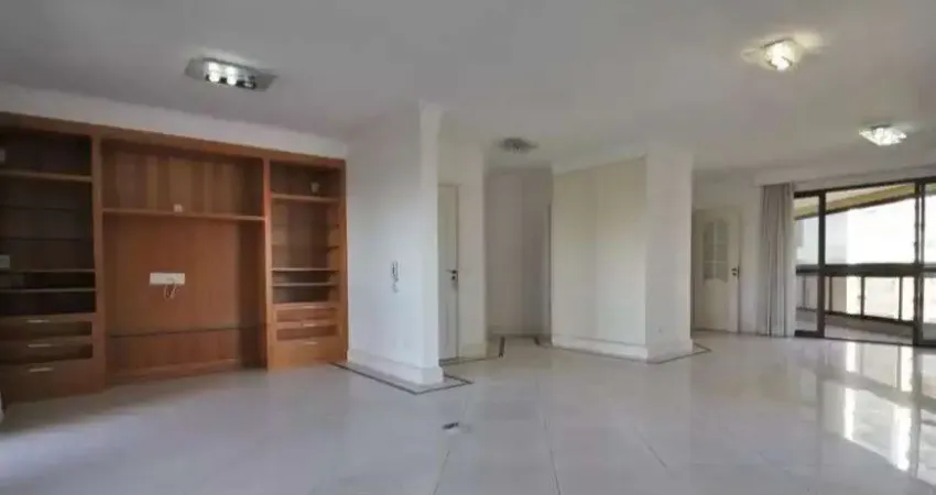 Luxuoso Apartamento à Venda em Vila Andrade