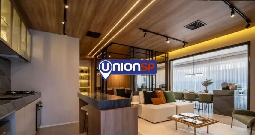 Apartamento à Venda no Ibirapuera, SP