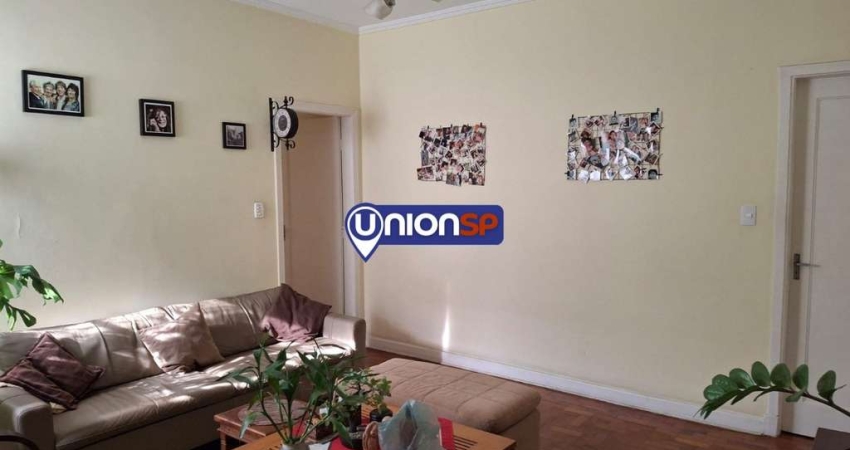 Apartamento à venda na Aclimação, SP