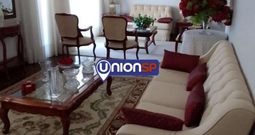 Espaçoso Apartamento em Morumbi à Venda