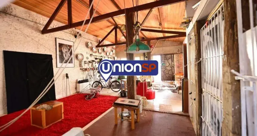 Sobrado com 1 dormitório à venda, 150 m² por R$ 901.000,00 - Santo Amaro - São Paulo/SP
