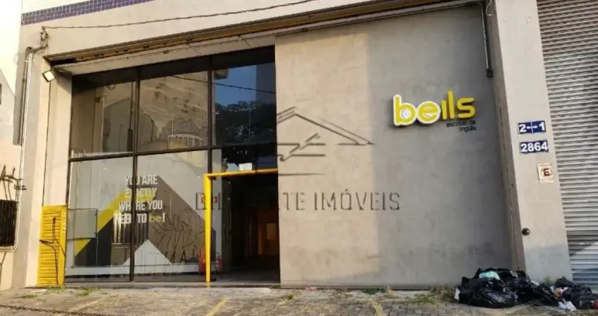 Salão comercial com 420m² com Luz Trifásica - Vila Marieta
