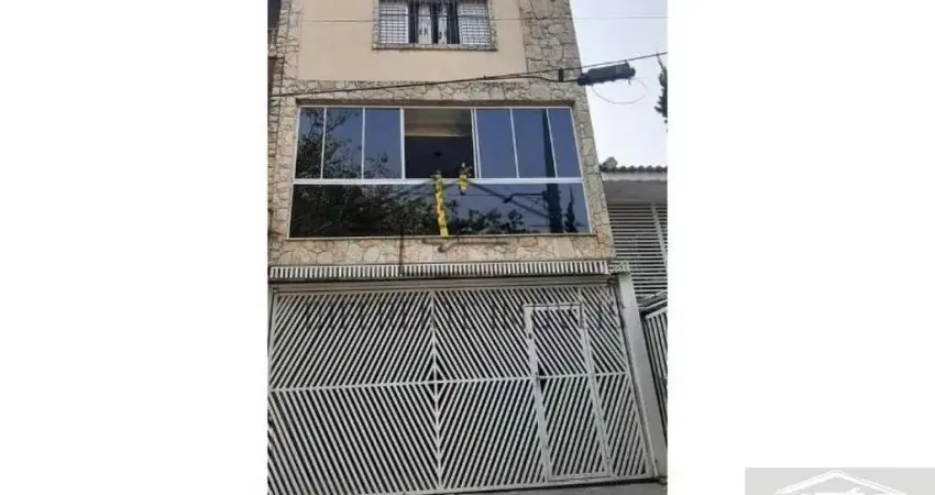 SOBRADO - 2 DORM - 1 SUITE - 2 VAGAS - PARQUE CARMO !!!