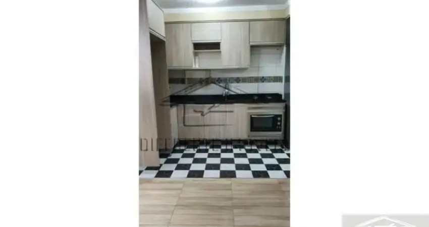 Apartamento 02 dormitórios - 46m² na Vila Carmosina !