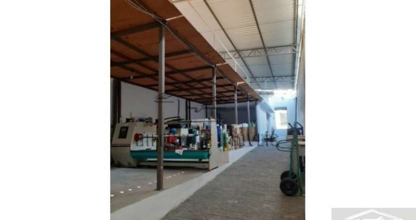 Galpão para alugar  420m²- Vila Bertioga